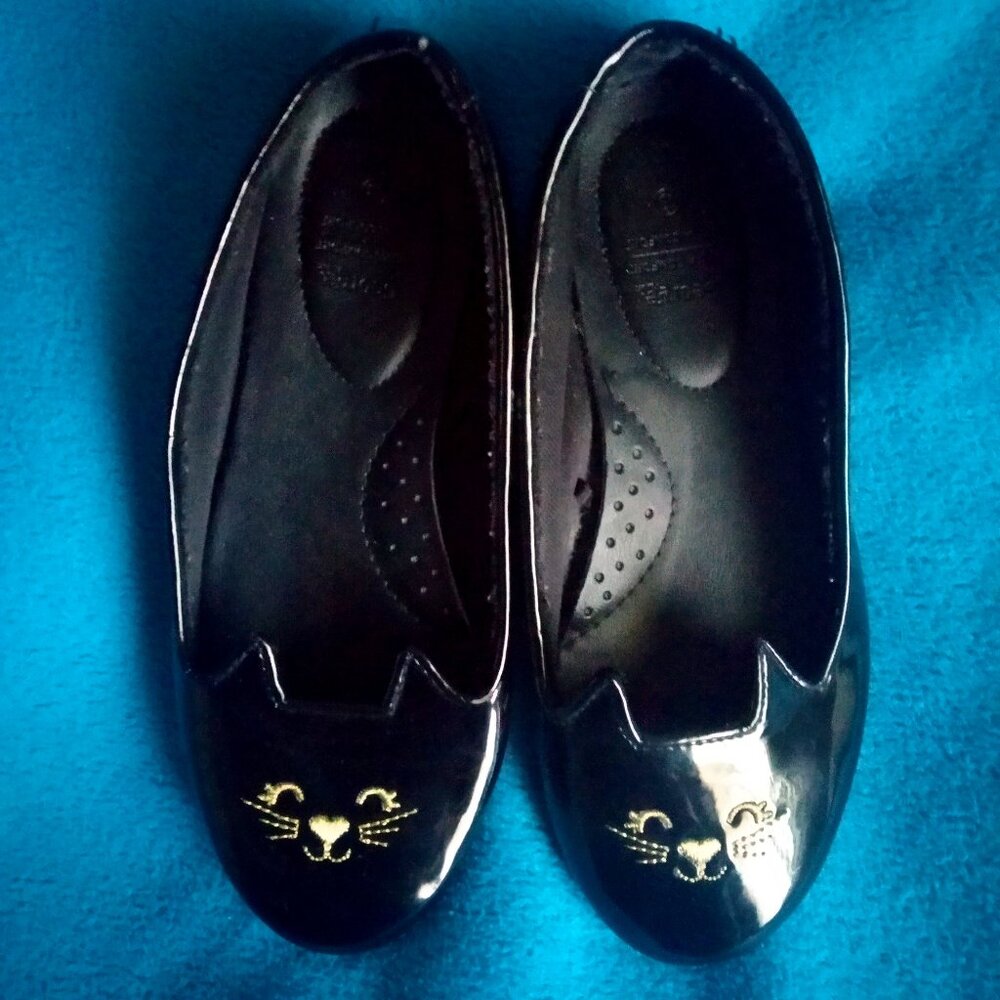 Little girl's size 13 George Extra Comfort black flats